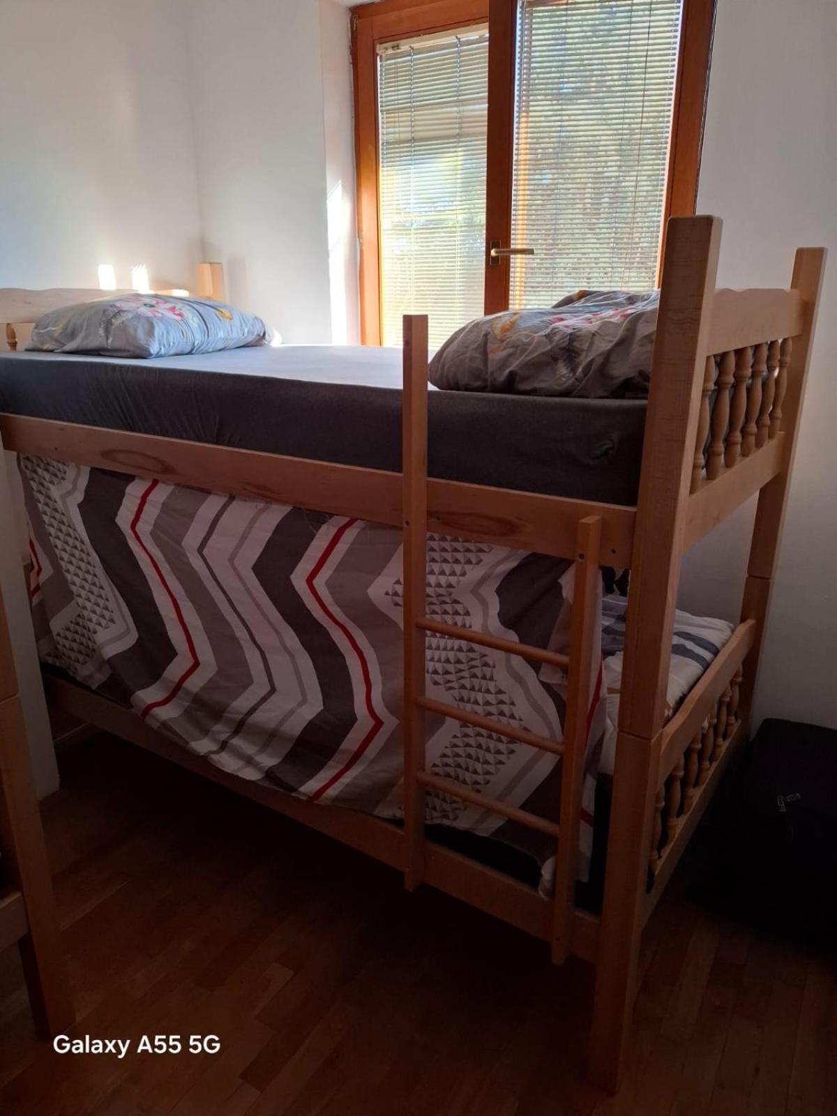 Alpi Hostel スコピエ エクステリア 写真